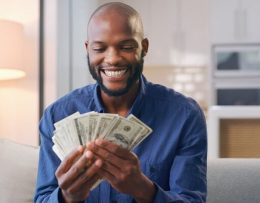 💵 Top 5 Online Hustles Paying Nigerians in Dollars in 2025